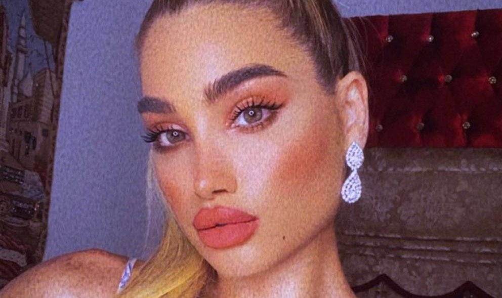الموديل السعودية شيرين مكي نقشبندي اسم لامع في عالم المودلينج - صورة مميزة الموديل السعودية شيرين مكي نقشبندي اسم لامع في عالم المودلينج