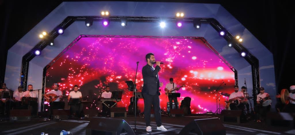 صورة مميزة: الفنان محمود التركي ضمن مهرجان العيد الضخم في قطر