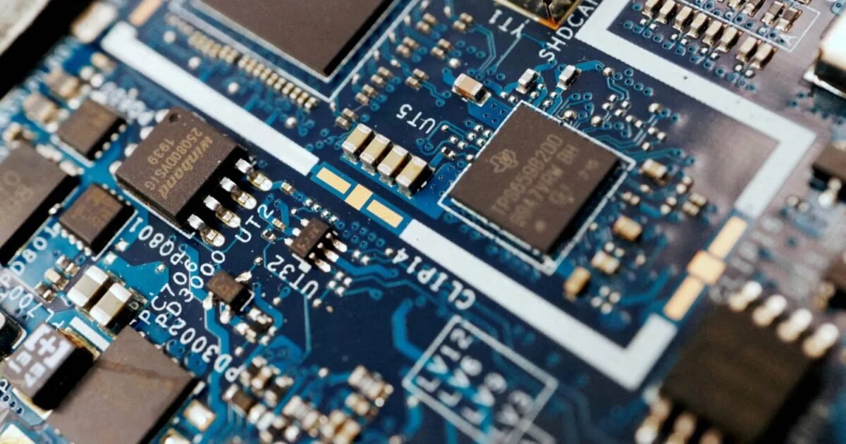 صورة مميزة: بلومبرغ: هواوي تقترح تنفيذ مشروع مراكز بيانات Ascend في 12 شهراً