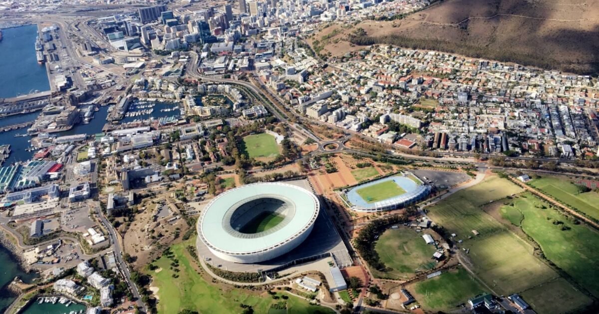 صورة مميزة: منتخب جنوب أفريقيا يعلن تعديلين في التشكيلة الأساسية قبل المباراة مع نيوزيلندا