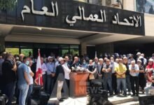 اعتكاف نقابي مرتقب وارتفاع أسعار يفاقم الضائقة المعيشية في لبنان