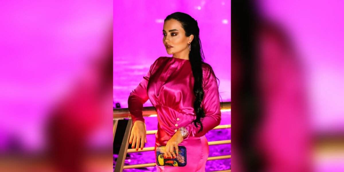 ناريمان اللبان أحد أبرز الصحفيين والمؤثرين شهرة في مجال السيارات