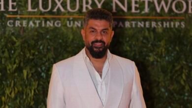 الخبير العالمي أحمد سليمان علامة فارقة في عالم تصفيف الشعر الاحترافي