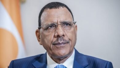 المجلس الانتقالي في النيجر بازوم في حالة صحية جيدة